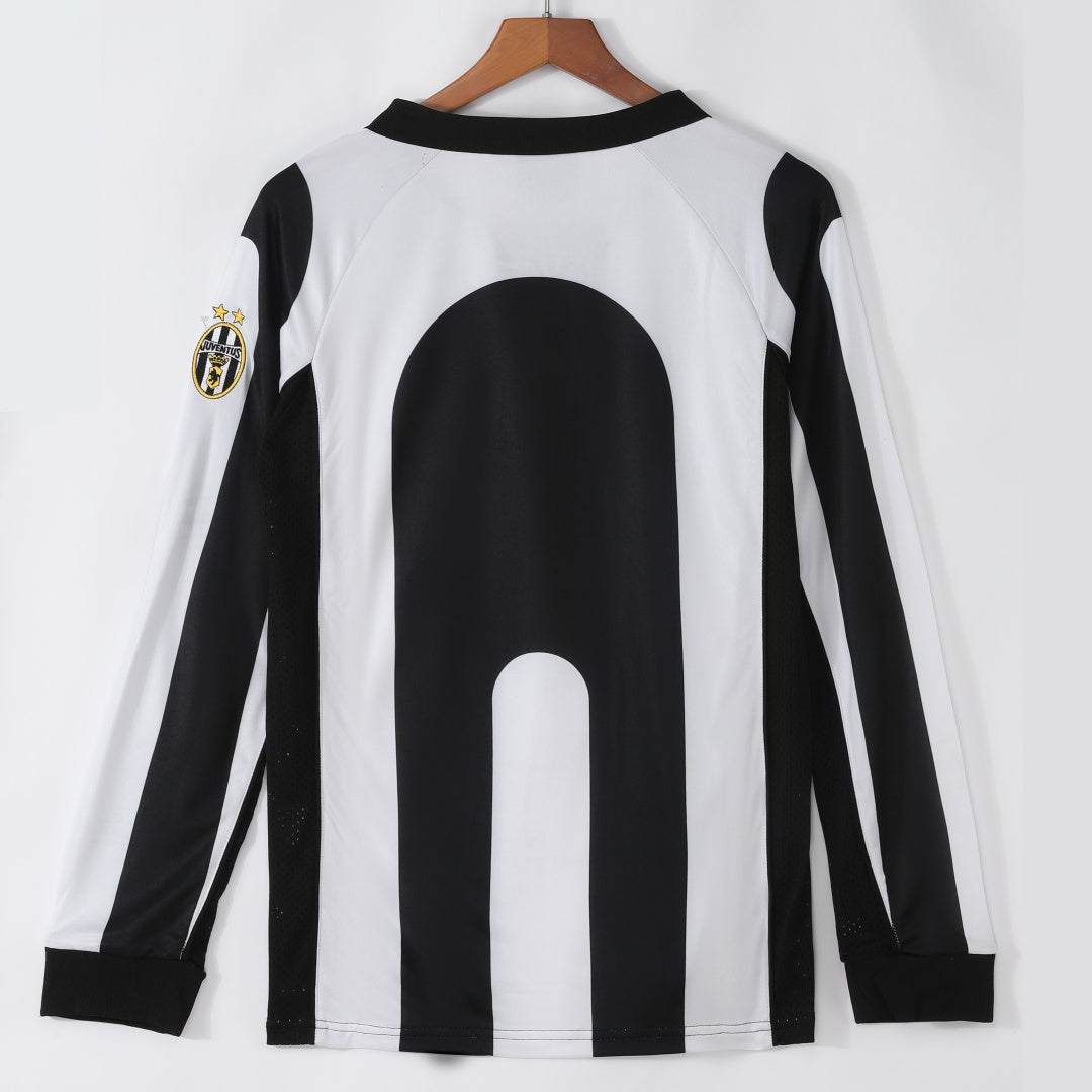1997-1998 Juventus Home Retro Long Sleeve Jersey