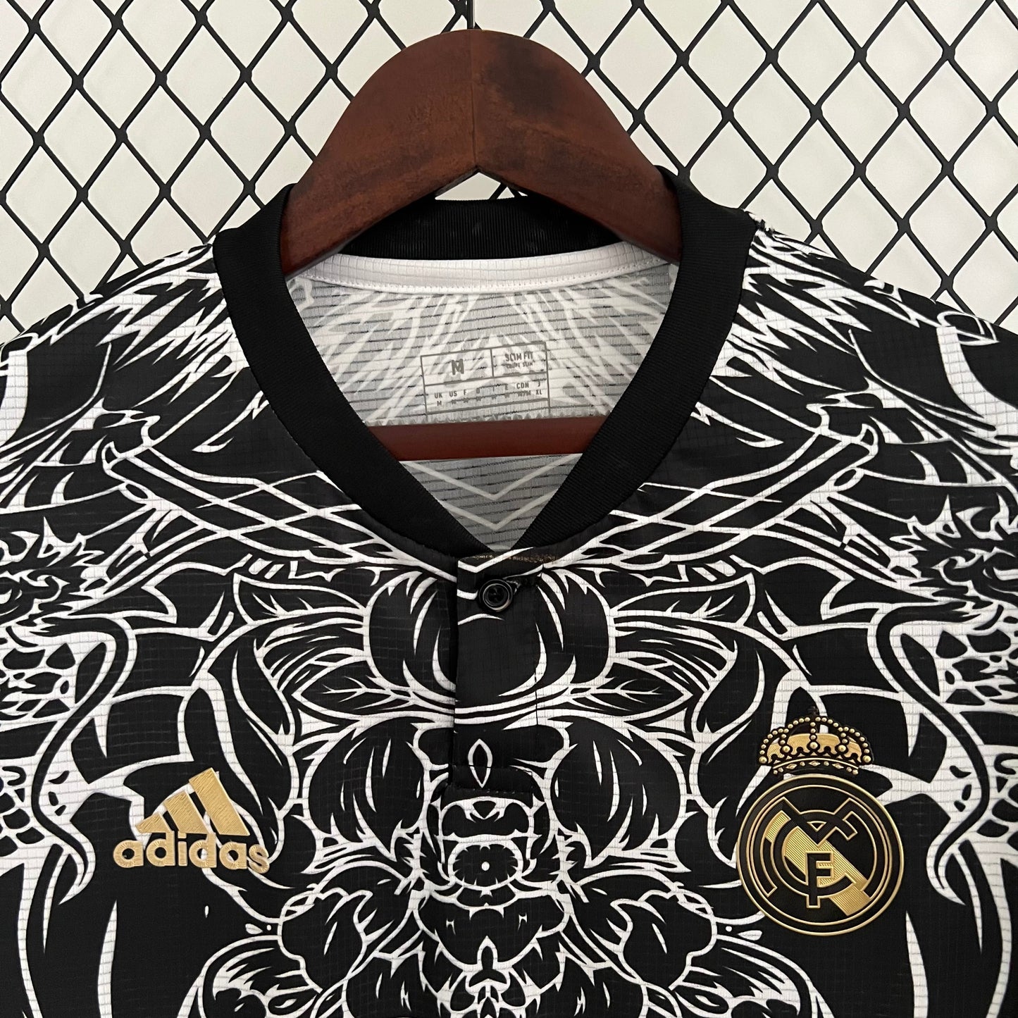 23/24 REAL MADRID SERPENT D'OR