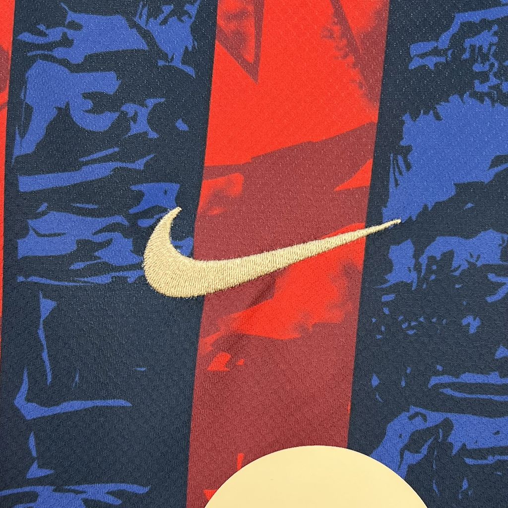 2025/26 FC BARCELONE MODERNISTE