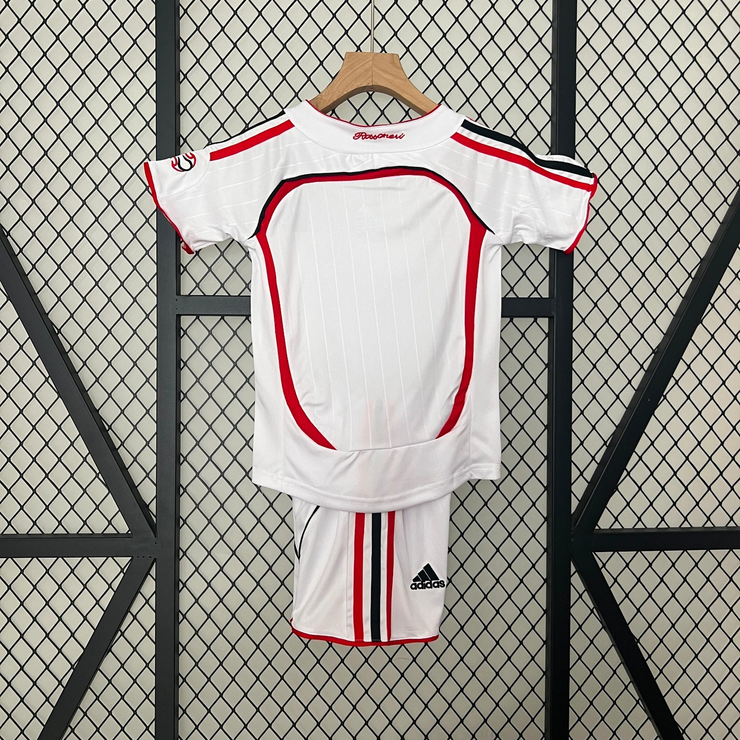 24/25 AC Milan Retro Kids Set
