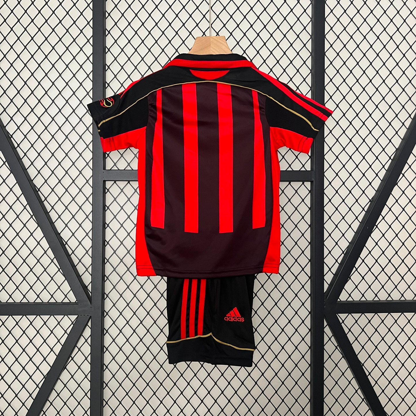 24/25 AC Milan Retro Kids Set