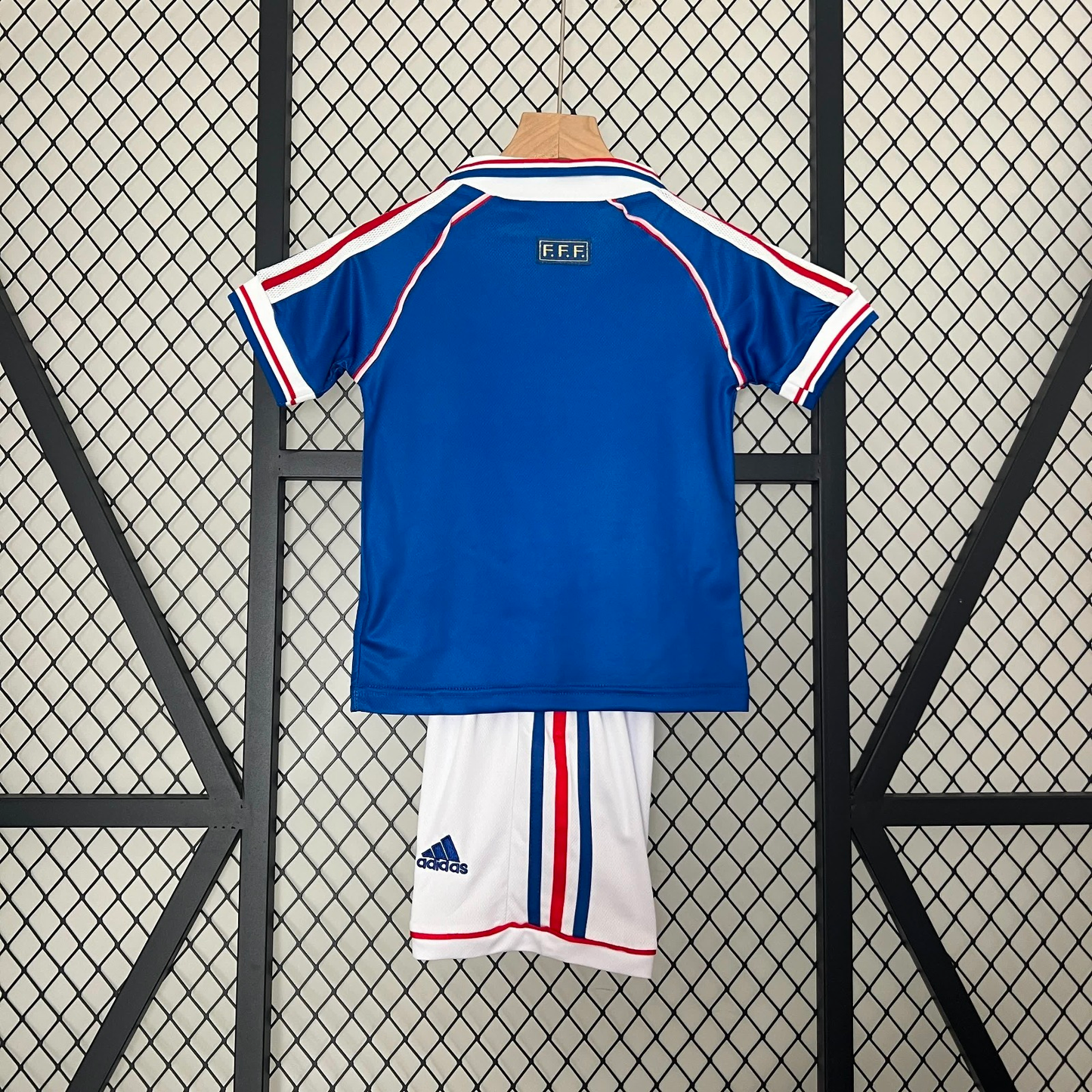 24/25 France Retro Kids Set