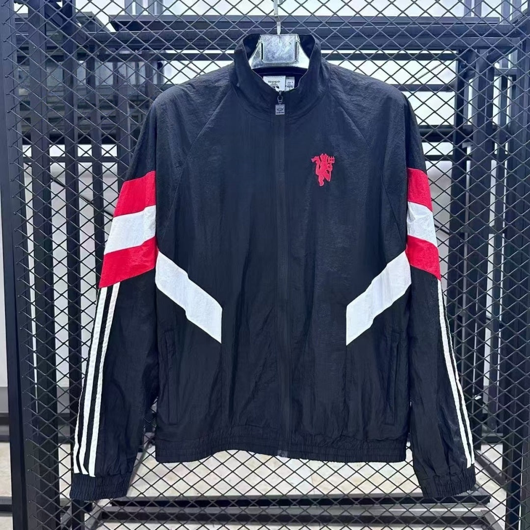 Manchester United R1002 Reversible Windbreaker