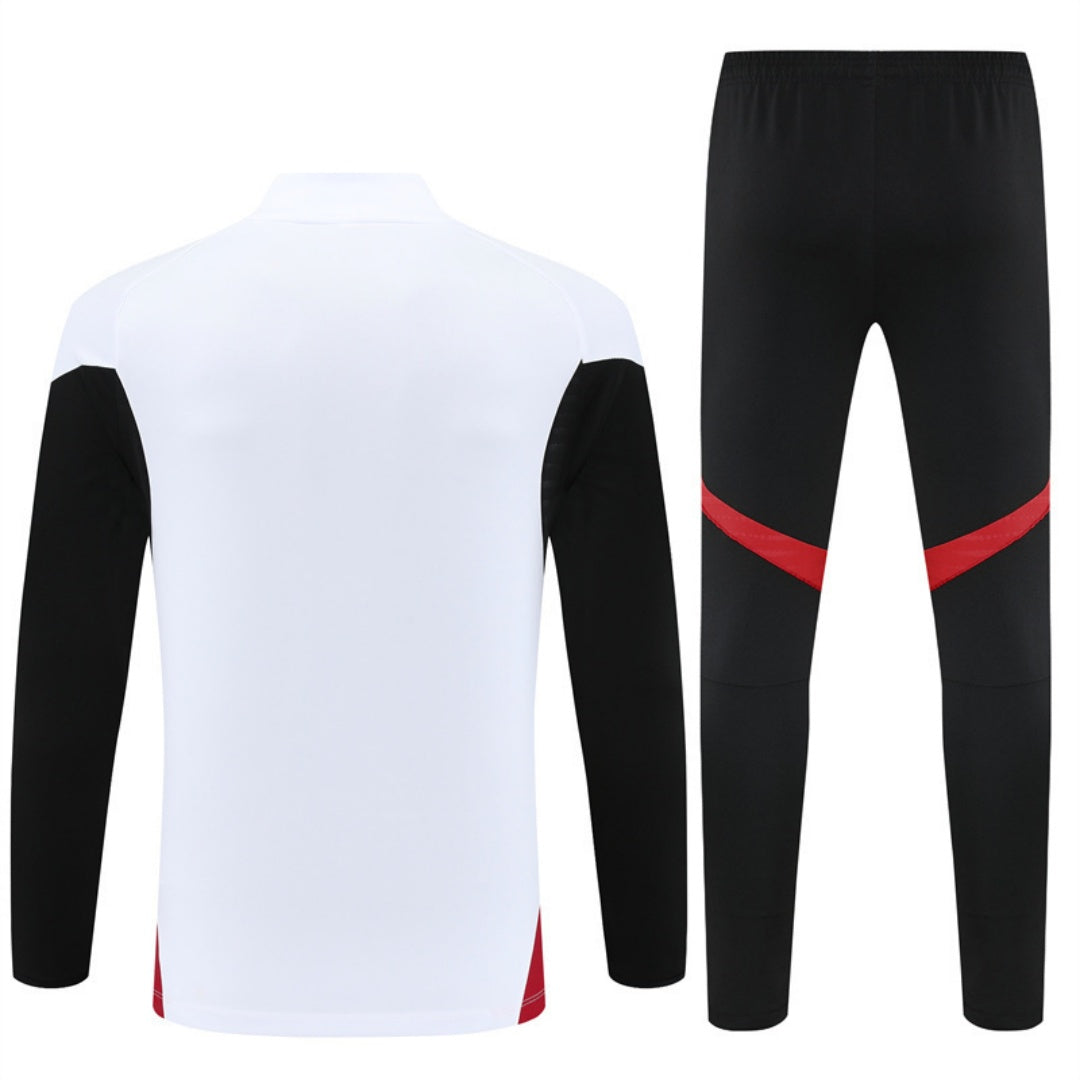 25/26 Manchester United White Tracksuit