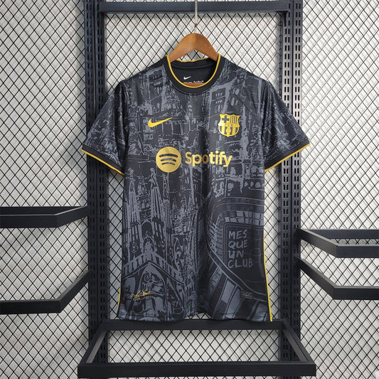 23-24 BARCELONE NOIR ET OR ÉDITION LIMITÉE