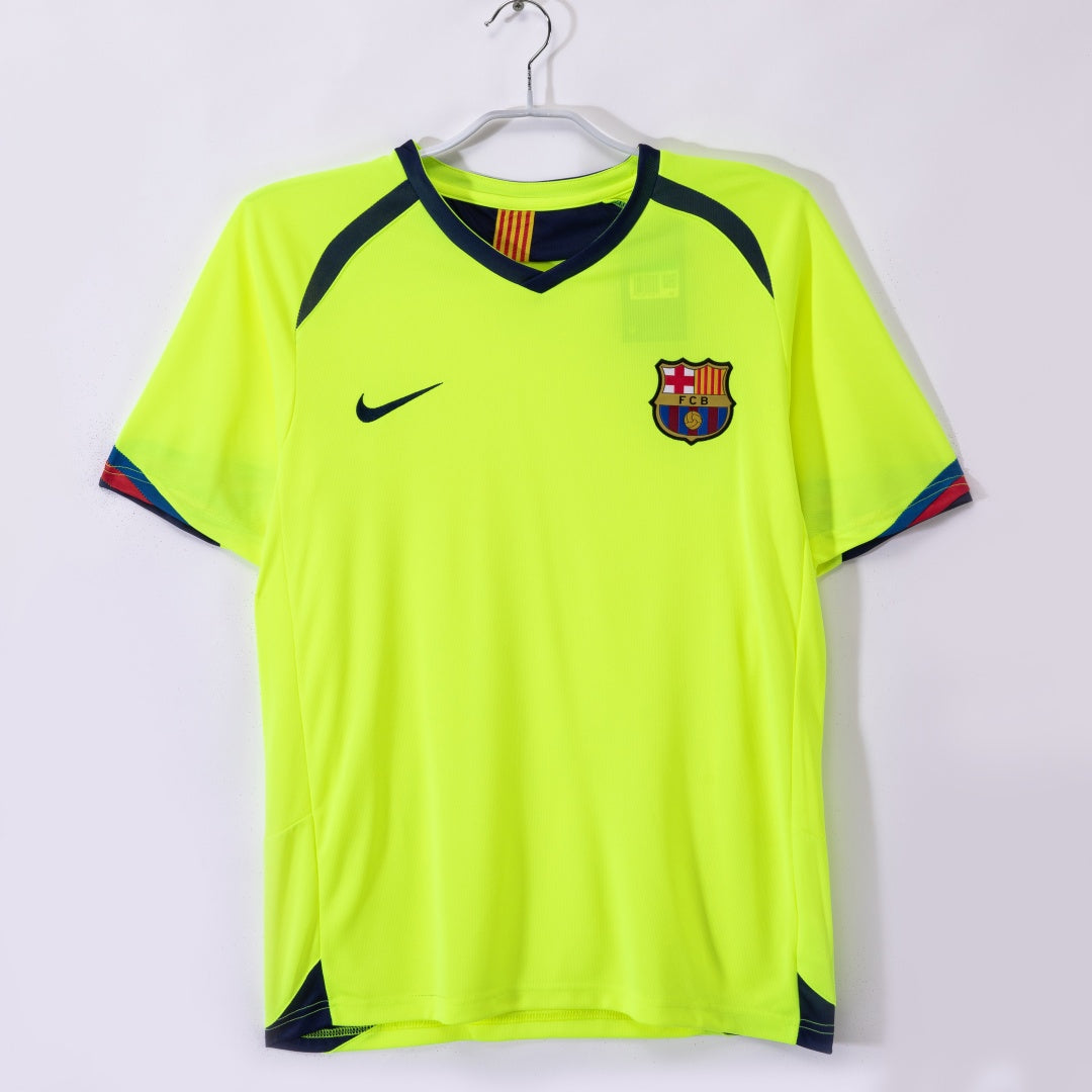 2005-2006 Barcelona Away Retro Jersey