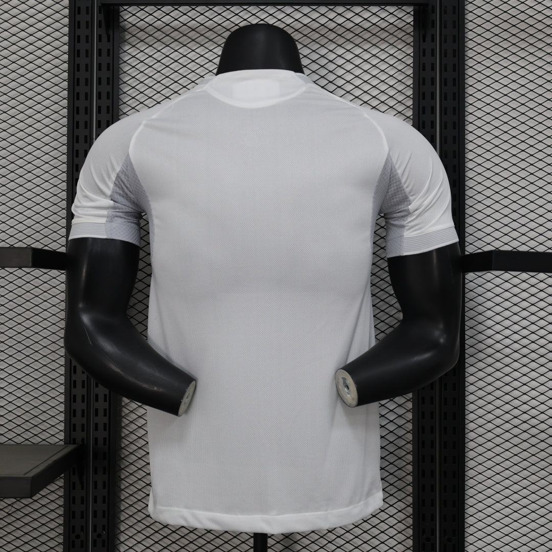 25/26 Real Madrid Home Player Version Jersey