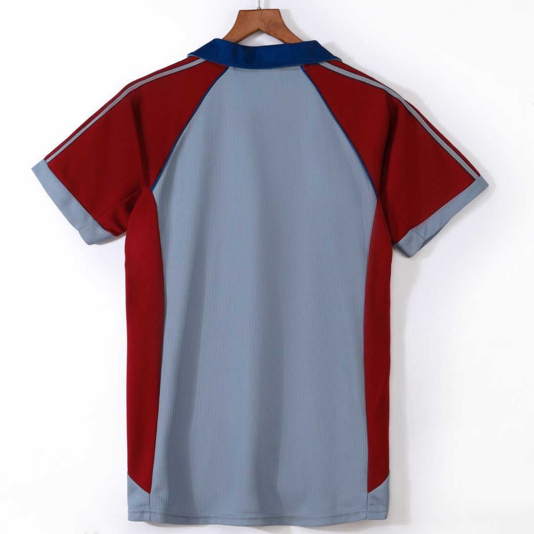 1998-1999 Bayern Munich Third Retro Jersey