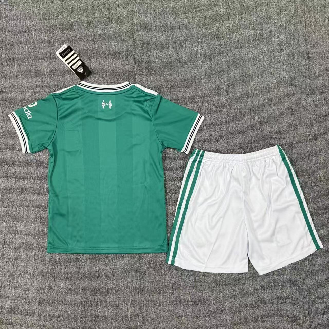 25/26 Liverpool Away Kids Set