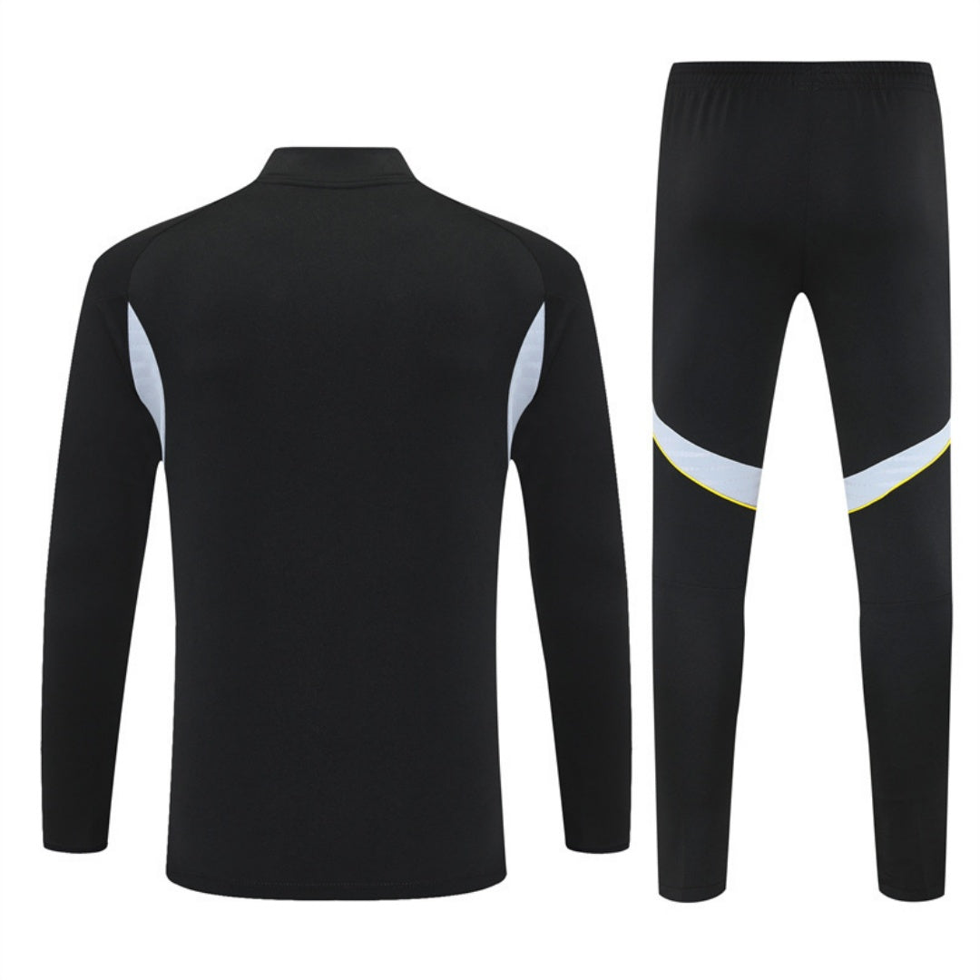 25/26 Real Madrid Black Special Tracksuit