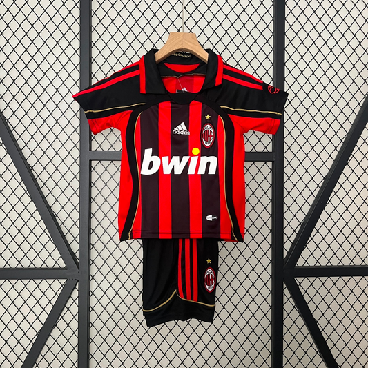 24/25 AC Milan Retro Kids Set